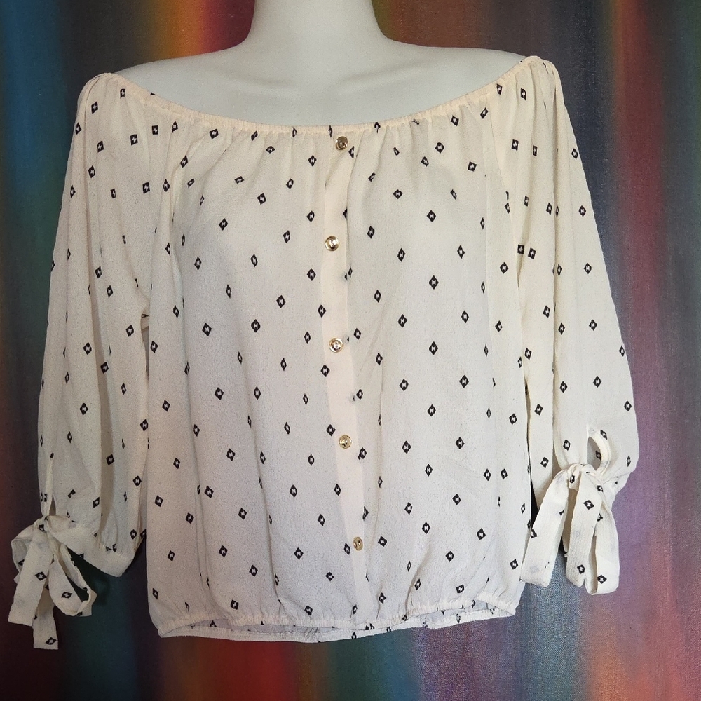 Papermoon Cream Blouse with Black Diamond Pattern